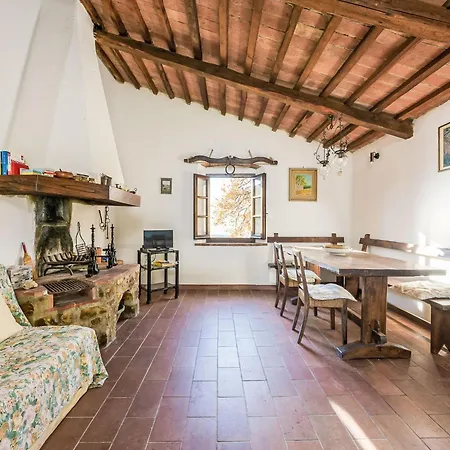 Nyaraló Pereti By Interhome